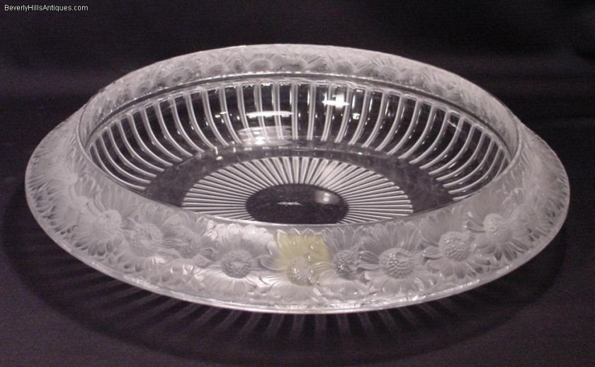 Lalique Marguerites Center Piece Bowl Cost New $2000+  