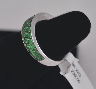 Mauboussin Tsavorite 18 karat white Gold Ring  