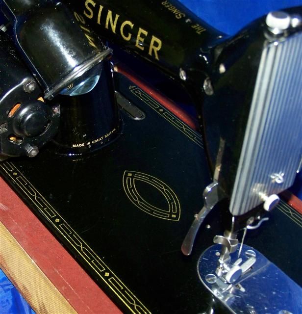 SINGER 99K SEWING MACHINE SERVICED READY TO SEW A BEAUTY ORIGINAL CASE 