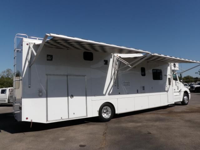 2003 Freightliner COLUMBIA