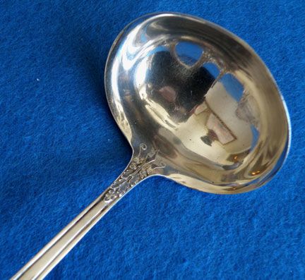 TOWLE DOROTHY BRADFORD STERLING GRAVY LADLE 30% OFF  