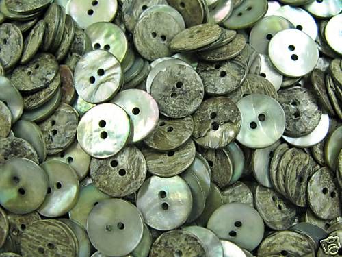 144pc 22L 9/16 SMOKE SHELL BUTTON AGOYA MOTHER OF PEARL  