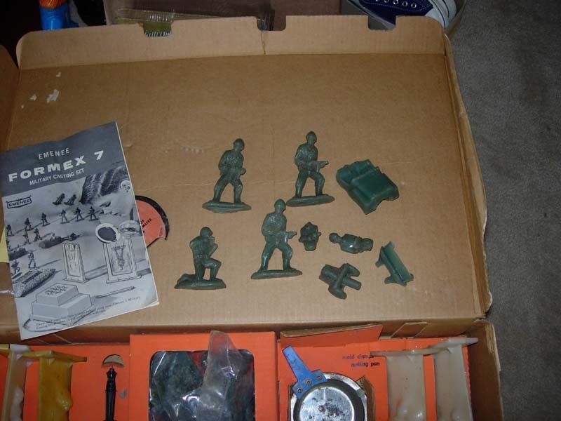 EMENEE FORMEX 7 CASTING SET MILITARY COMPANY 1960S  