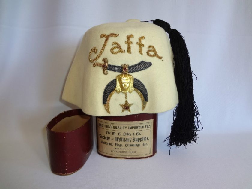 RARE ANTIQUE M.C.LILLEY CO. WHITE SHRINER FEZ w/BOX JAFFA ALTOONA PA.