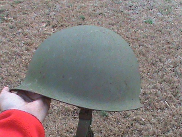 US KOREAN VIETNAM WAR ERA REAR SEAM HELMET  