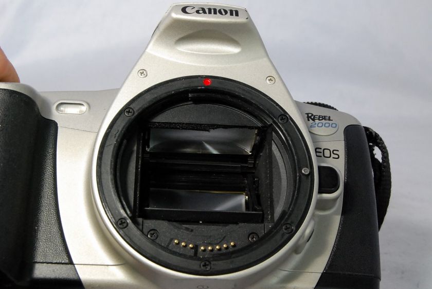 Canon EOS Rebel 2000 camera SLR body only 082966103179  