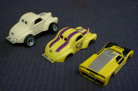 1960S AURORA THUNDERJET HO SCALE HOT ROD SLOT CARS  