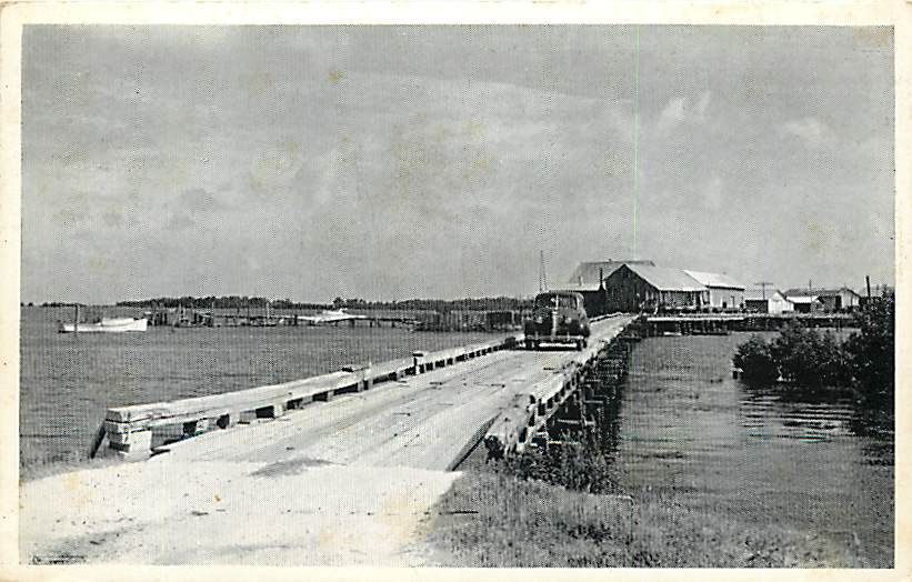 FL CEDAR KEY PUBLIC FISHING PIER BOATS R44211  