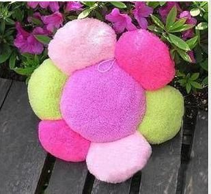 Plush Pet Dog Flower Bed Cushion Mat Sofa Warm Cute  