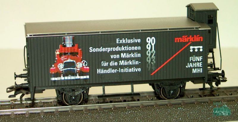 marklin HO 31979 Boxcar 5 jahre MHI  