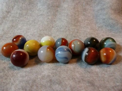 VINTAGE MARBLE MARBLES ASSORTMENT 5/8 AV. SIZE  