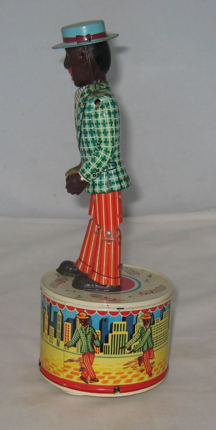 1950s JAPAN STRUTTING SAM JIGGER DANCING TIN LITHO BATTERY OP TOY 