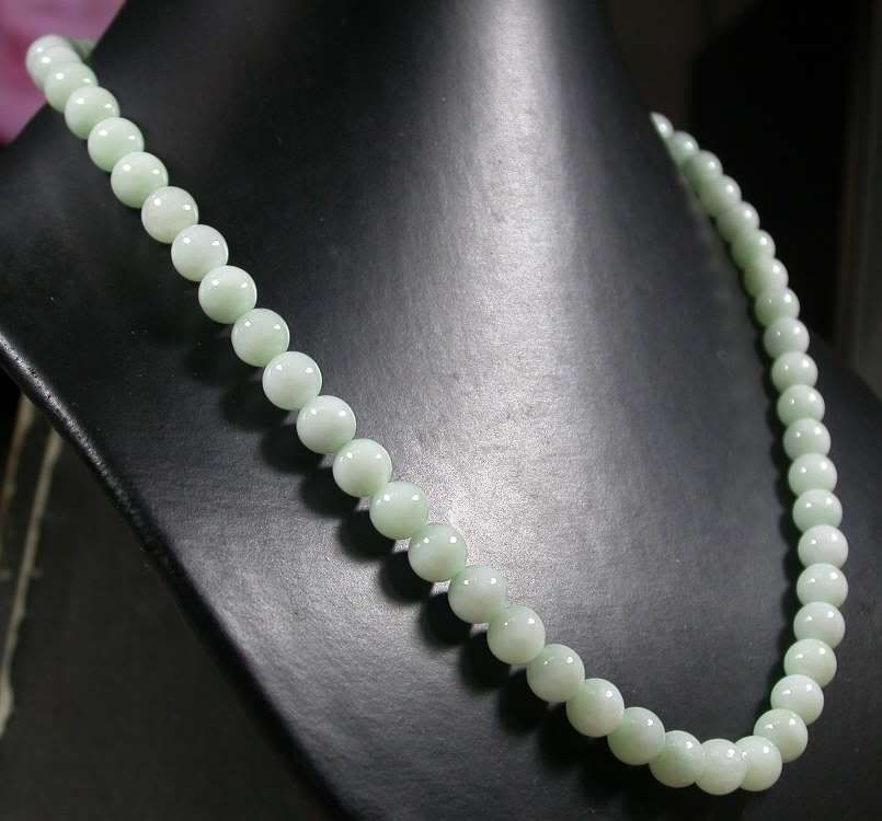   100% Natural A JADE Jadeite Bead Necklace 631160 ** It is 19 inches