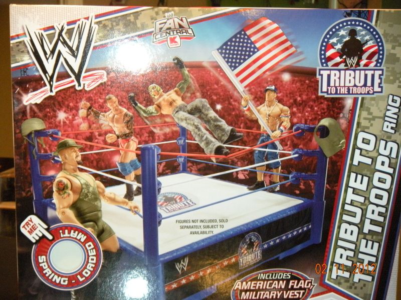 WWE MATTEL TRIBUTE TO THE TROOPS WRESTLING RING UNOPENED IN PERFECT 
