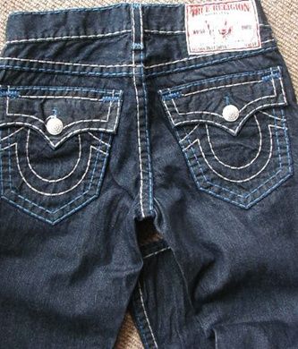 You are bidding on a brand new, 100% authentic True Religion mens 