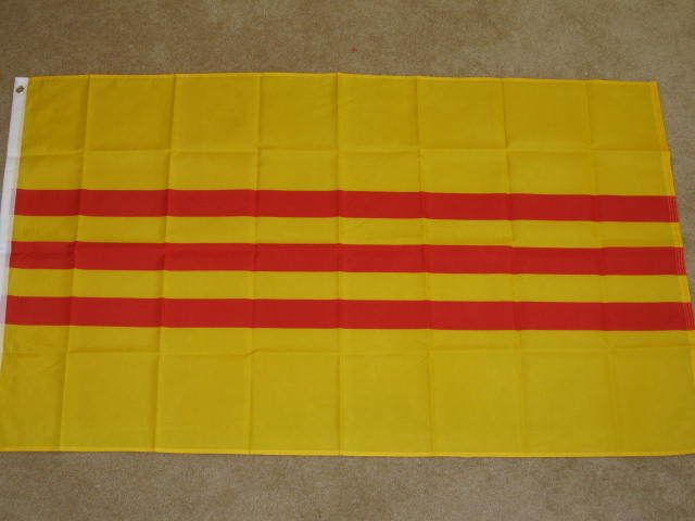 3X5 SOUTH VIETNAM FLAG VIETNAMESE BANNER SVA WAR F215  