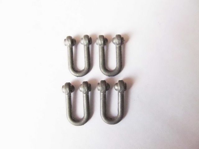 16 Tiger tank metal tow shackles  