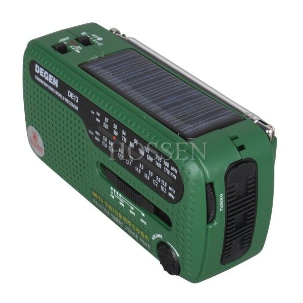   Protable Cranking Dynamo Solar Power Supply RADIO With LED Flashlight