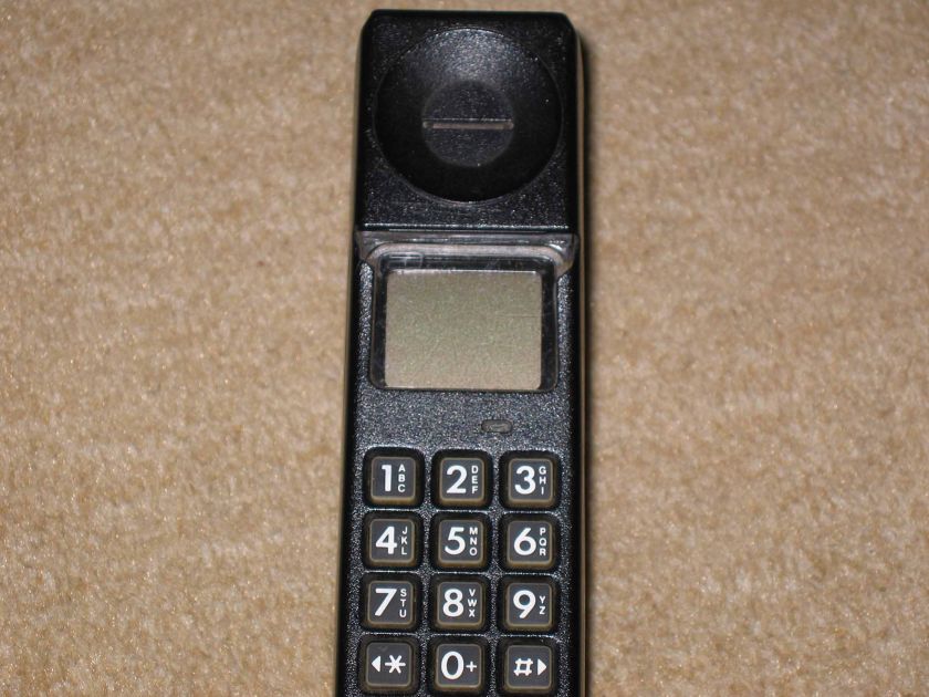 MOTOROLA GSM International 3200 GSM brick phone Vintage  