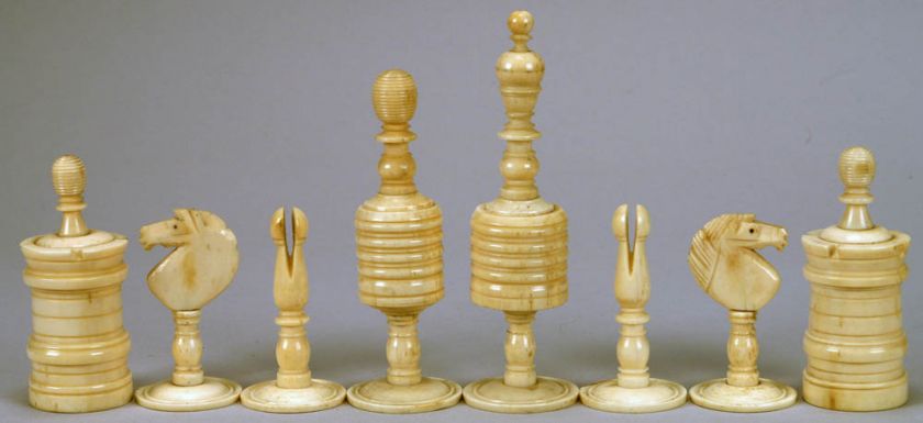 05639 Victorian Barleycorn Bone Chess Set  