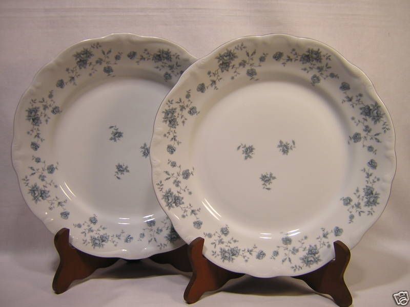 Johann Haviland Traditions Blue Garland Dinner Plates  