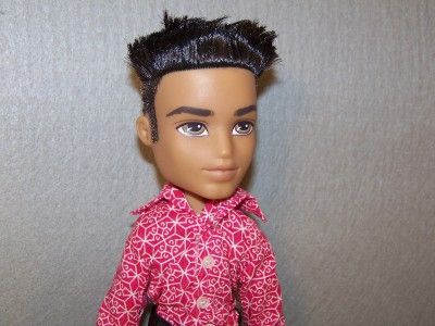 Bratz Dolls Bratz Boyz Date Night Dylan Doll With Poster Collectible 