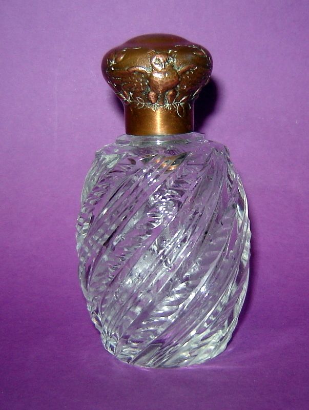 OLD VINTAGE CUT CRYSTAL PERFUME BOTTLE ORNATE CAP OWL  