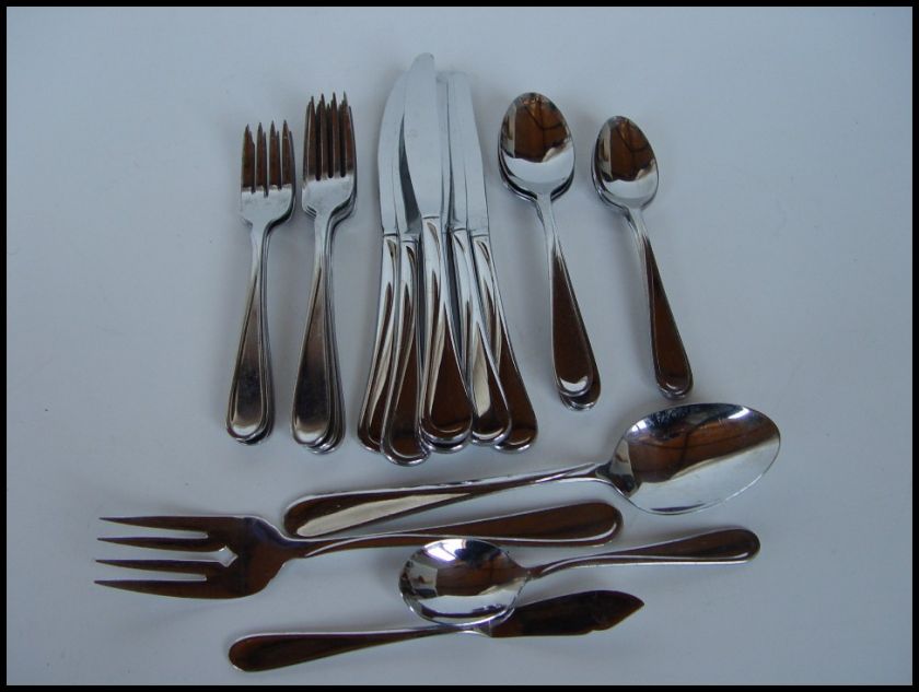   set Vintage Oneida USA Flight Reliance 18/8 Stainless Steel Flatware