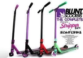   Complete Kick Scooter   BLUNT   District   Phoenix   Razor   BLACK