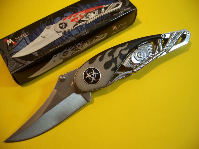 MOTORCYCLE ENGINE FOLDING KNIFE  Unusual Unique V Twin  