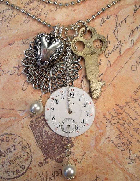 VINTAGE KEY WATCHFACE CHARM NECKLACE STEAMPUNK JEWELRY  