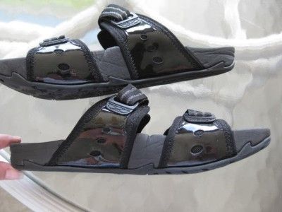 EARTH black exer slide fitness exercise sandal US 6  